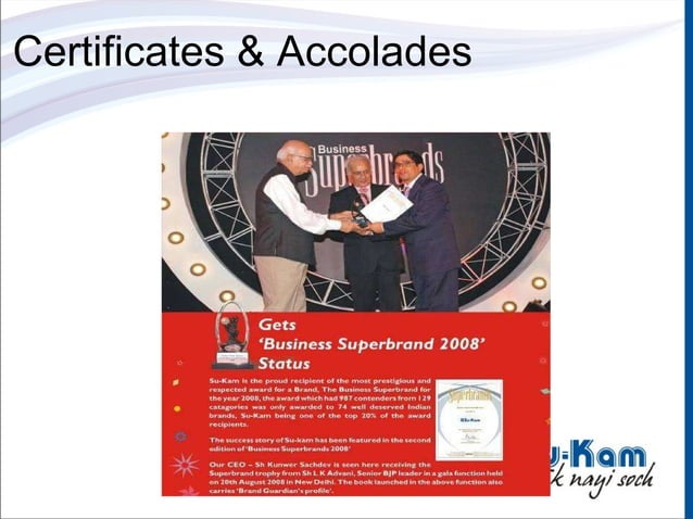Kunwer Sachdev receiving the Business Superbrand trophy from Sh L K Advani at a New Delhi gala ceremony recognising Su-Kam as one of India's most respected brands