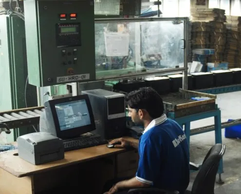 Su-Kam at its peak — team, factory, and brand presence circa 2008